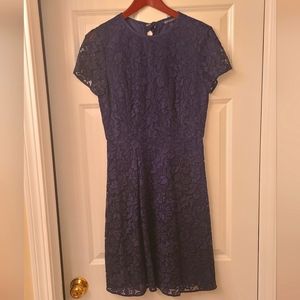 Brooks Brothers Navy Lace Short Sleeved Lined Dress Size 4